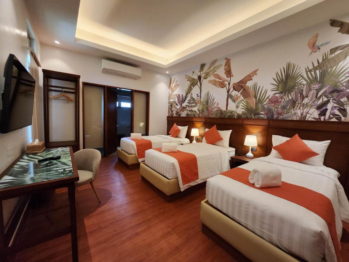 Costa Celine Beach Resort Kinablangan エクステリア 写真