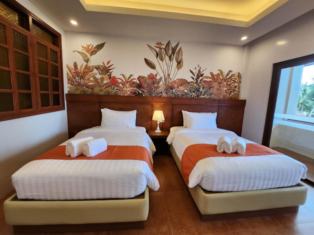 Costa Celine Beach Resort Kinablangan エクステリア 写真