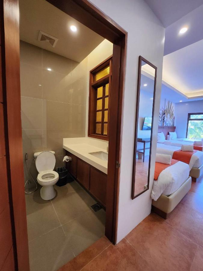 Costa Celine Beach Resort Kinablangan エクステリア 写真