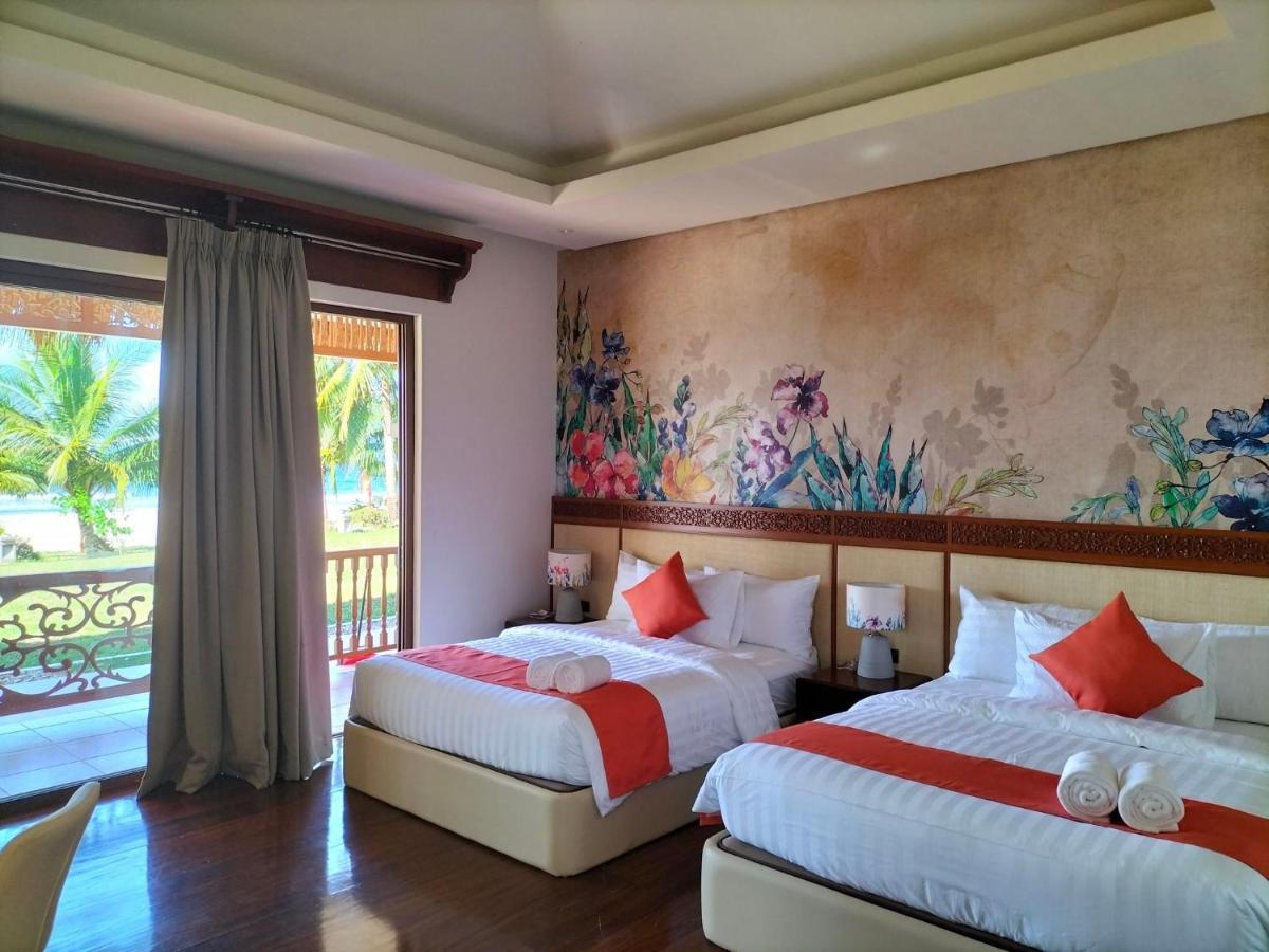 Costa Celine Beach Resort Kinablangan エクステリア 写真